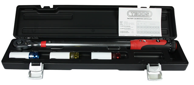 Momenttiavainsarja rengashylsyillä