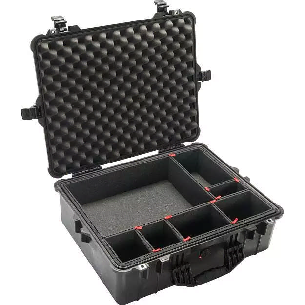 1600 Peli™ Case ilman vaahtoa