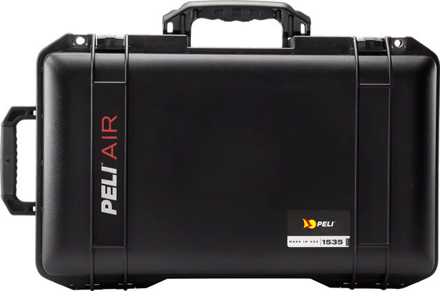Peli™ 1535 Air Carry-On vaahtomuovilla