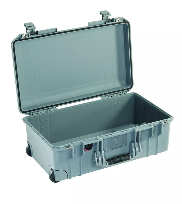 Peli™ 1535 Air Carry-On ilman vaahtoa