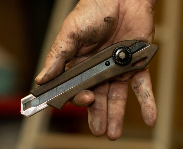 WD-L katkoteräveitsi