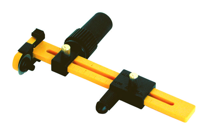 CMP-3 Ympyräleikkuri 18 mm