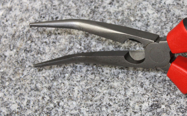 Kärkipihdit taivutetut VDE 200m