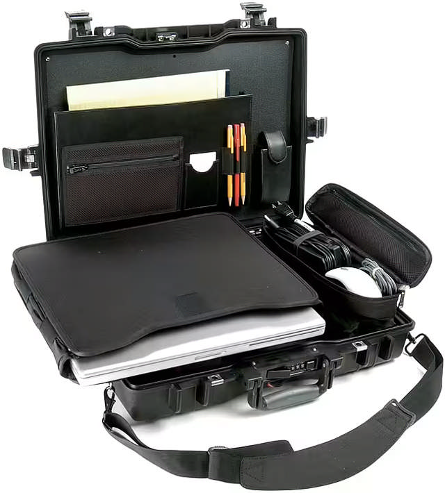 1495 CC1 Peli™ Laptop Case